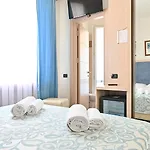 Marco's 3*
