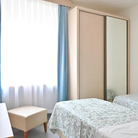 Marco's Hotel