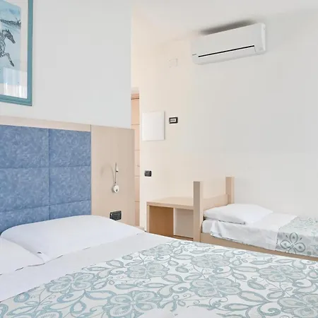 Marco's Hotell 3*
