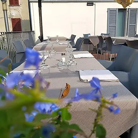 Отель Marco's 3*